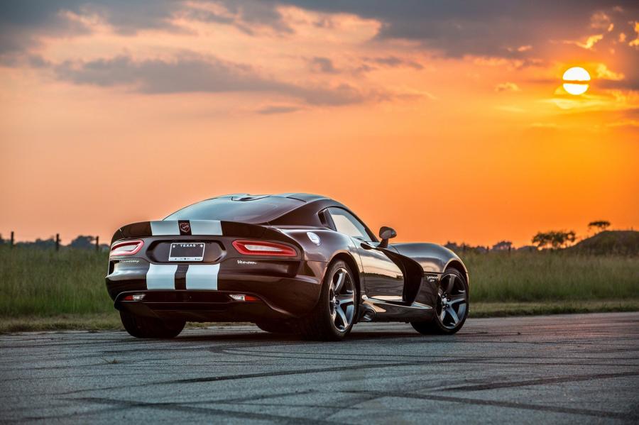  Dodge Viper Venom 800 Supercharged by Hennessey 2016 года  (фото 8 из 22)